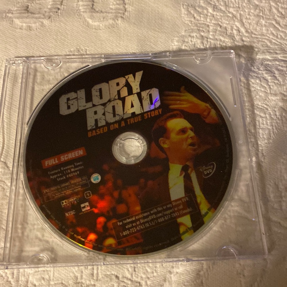 EUC DVD Glory Road, Based on a True Story, no original case. 🏀